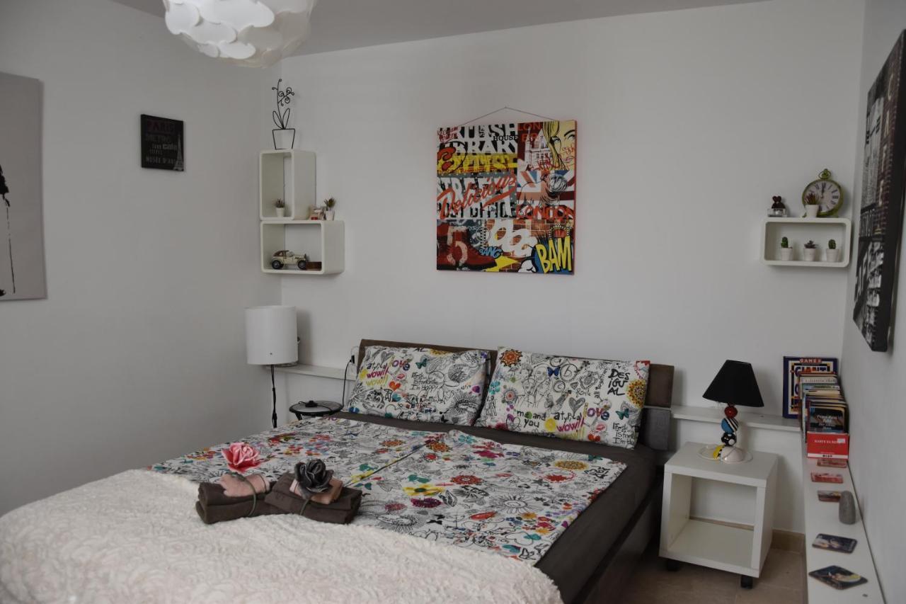 Apartment Paris Njivice Εξωτερικό φωτογραφία