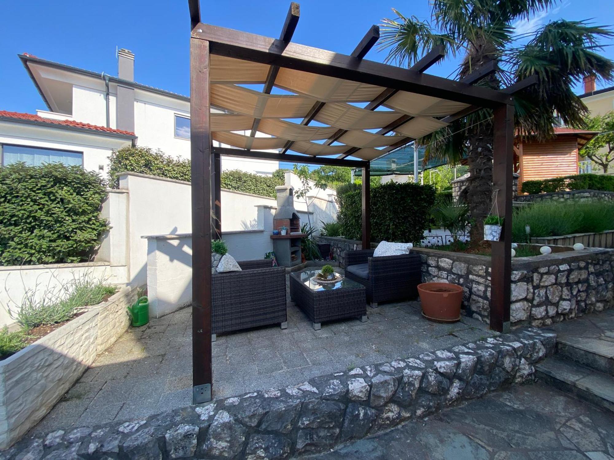 Apartment Paris Njivice Εξωτερικό φωτογραφία