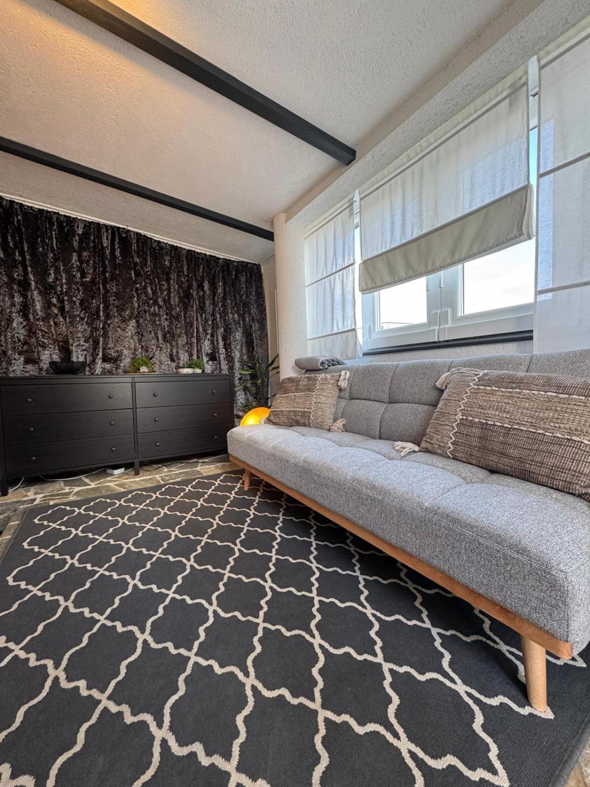 Apartment Paris Njivice Εξωτερικό φωτογραφία